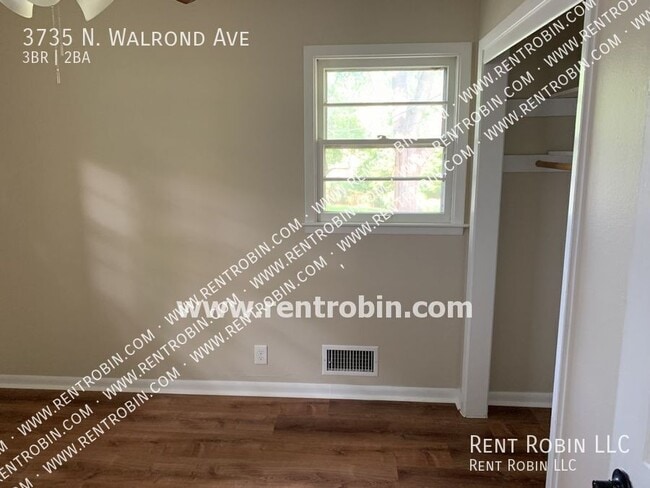 Building Photo - 3735 N Walrond Ave