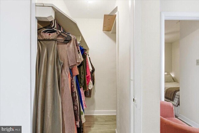 Building Photo - 1111 Arlington Blvd