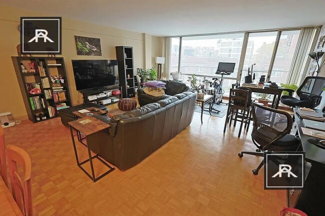 Building Photo - 1 bedroom in Brookline MA 02446