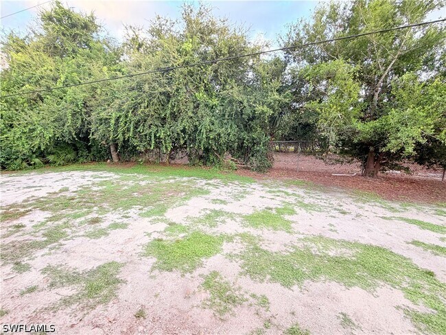Building Photo - 8204 Matanzas Rd
