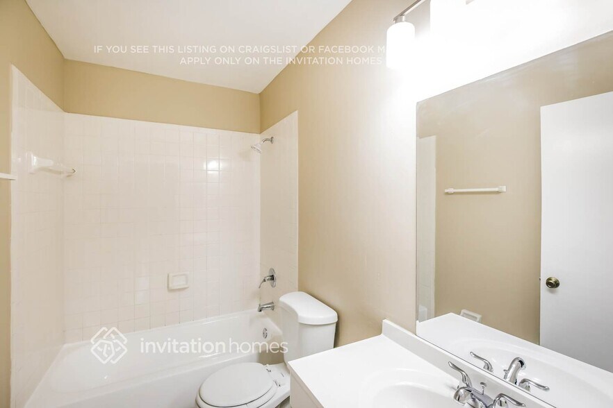 Building Photo - 14233 SW 177th Terrace