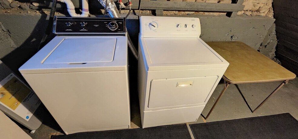 Building Photo - 17 Frank St