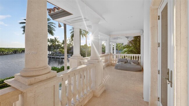 Building Photo - 260 Cape Florida Dr