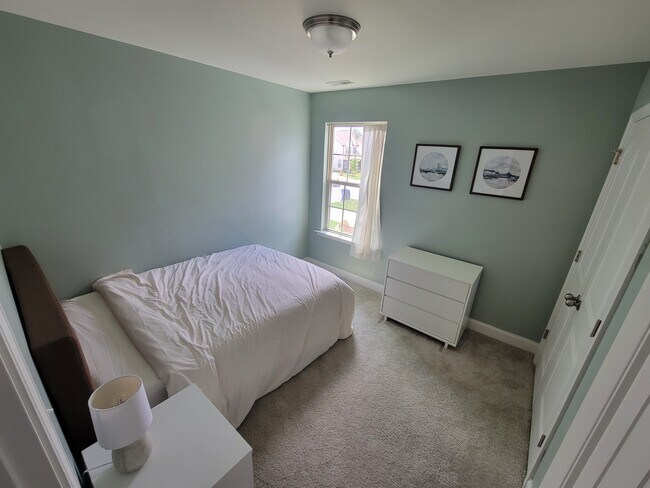 Bed 1 with Full size - 4408 Lady Rita Ln