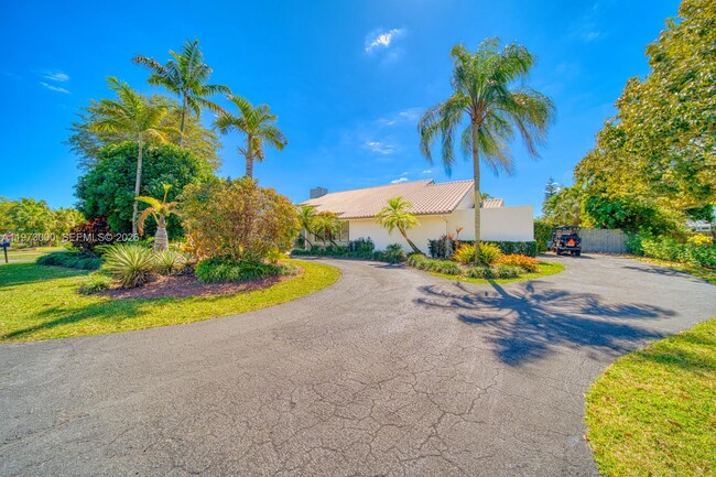 Building Photo - 9220 SW 102nd St