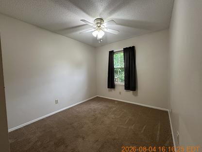 Building Photo - 109 Palace Cir