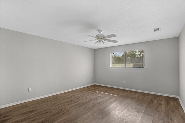 Building Photo - 24531 Whitesail Dr