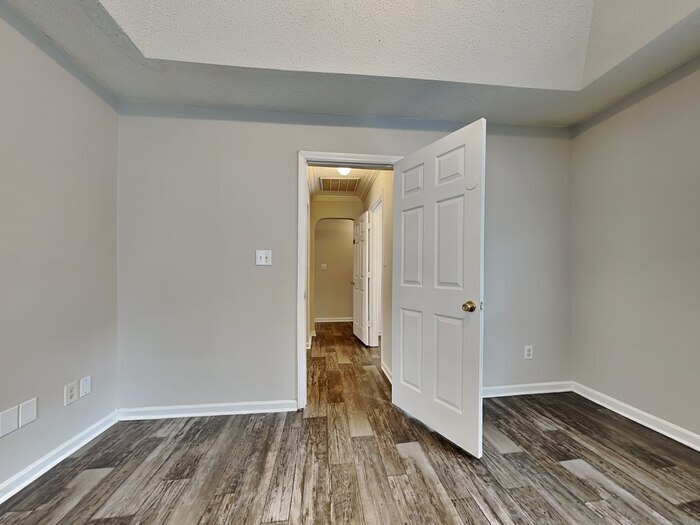 Building Photo - 3724 Capps Hill Dr