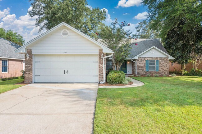 Building Photo - Updated 3BR in Bluewater Bay!!