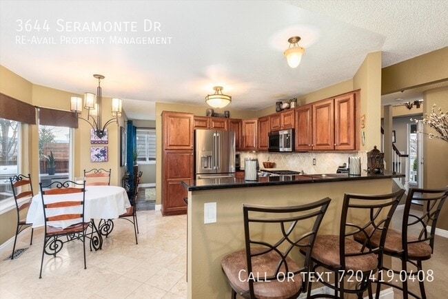 Building Photo - 3644 Seramonte Dr