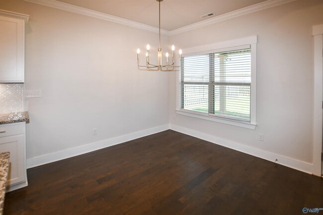 Building Photo - 105 Missouri Dr