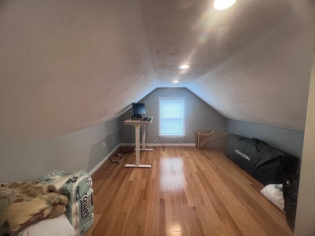 Building Photo - 6 Arcadia St