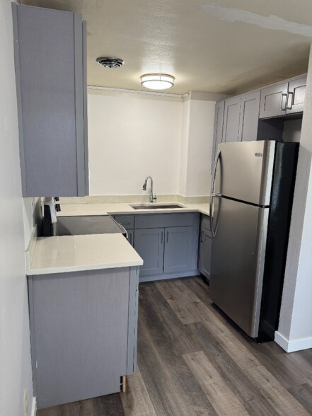 Building Photo - 4748 22nd Ave NE