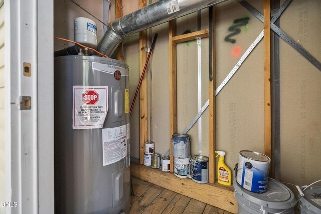 Building Photo - 102 Jamison Woods Ln