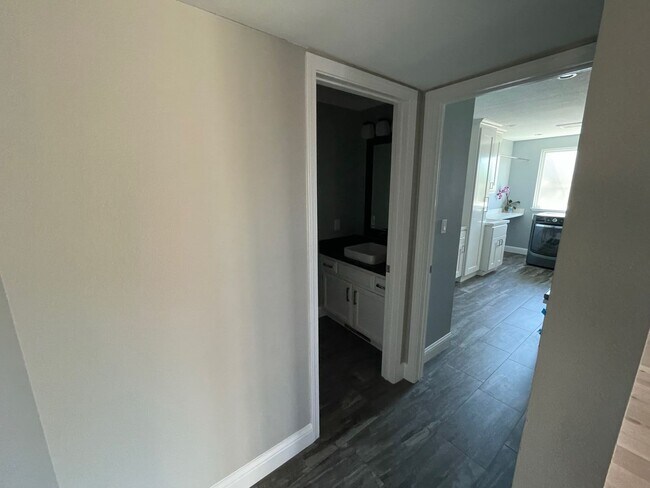Building Photo - $6,950 - Canyon Lakes Luxury 4BR – Designer Upgrades, Wine Bar & Best Views in San Ramon