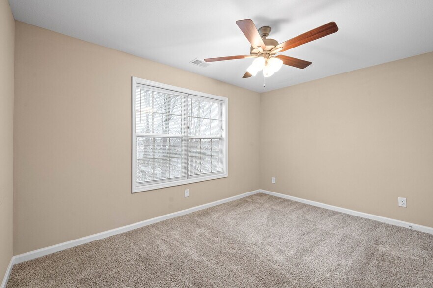 Building Photo - 55 Durrett Dr