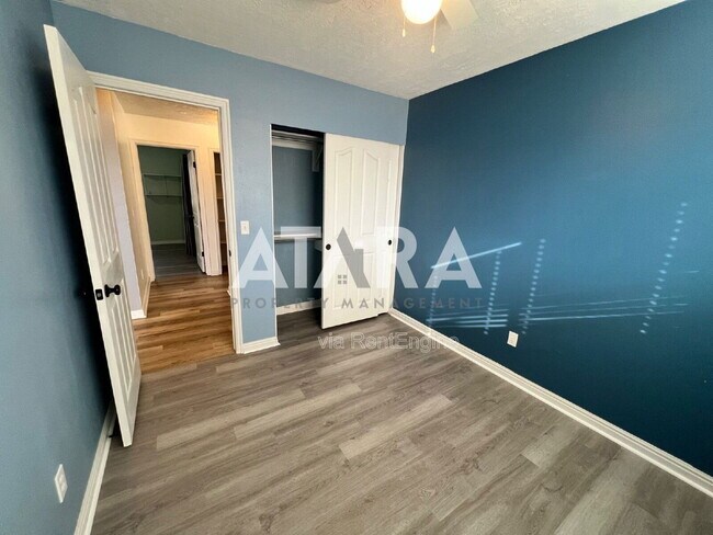 Building Photo - 1423 Salvia Pl