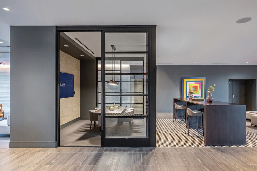 Building Photo - 222 E Jefferson St