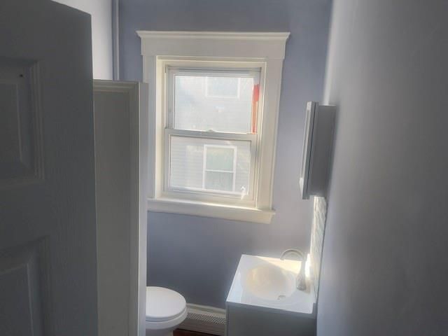 Building Photo - 1375 Broad St