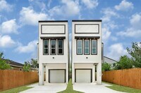 Building Photo - 7938 Angus St