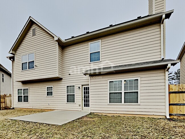 Building Photo - 3199 Arbor Oaks Dr SW