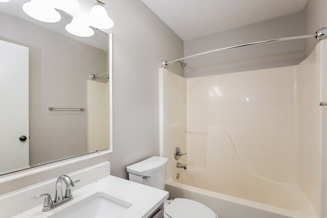 Building Photo - 329 Bear Story Blvd