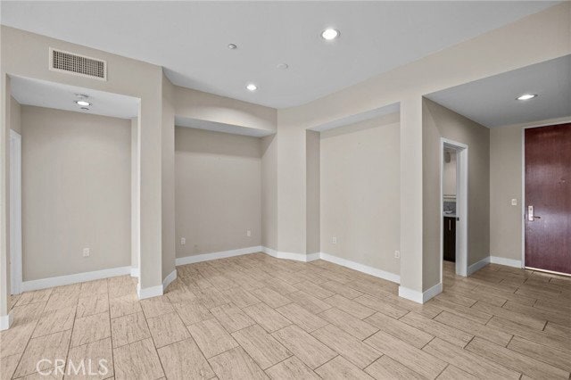 Building Photo - 402 Rockefeller