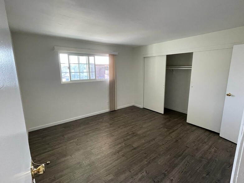Master Bedroom - 2152 W Alameda Ave