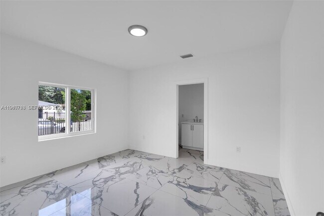 Building Photo - 11870 SW 220th St