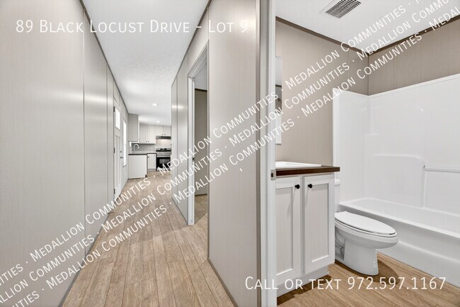 Building Photo - 89 Black Locust Dr