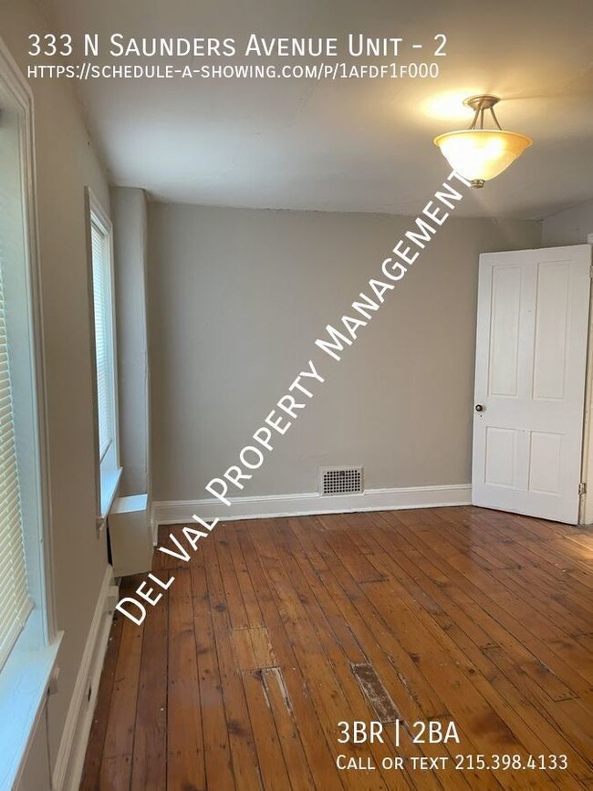 Building Photo - Newly Renovated 4 Bdrms/2 Baths Bi-level 2...