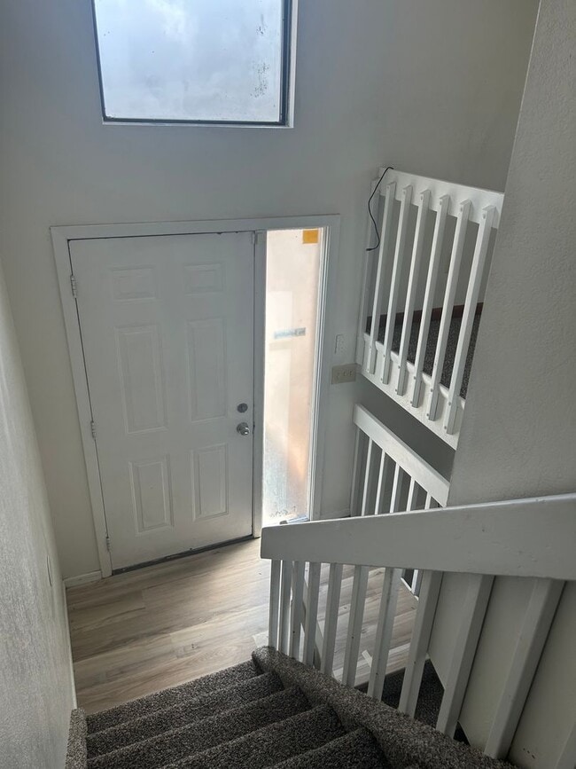 Building Photo - $1950 2 Bed/2 Bath + Bonus Room On Spacious Corner Lot off Briargate