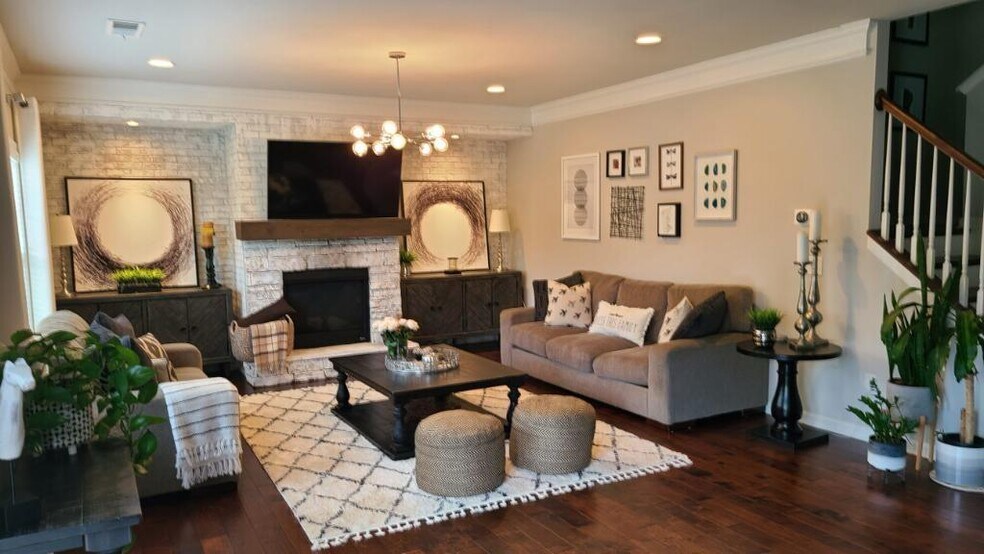 Fireplace - 4145 Pleasant Woods Dr