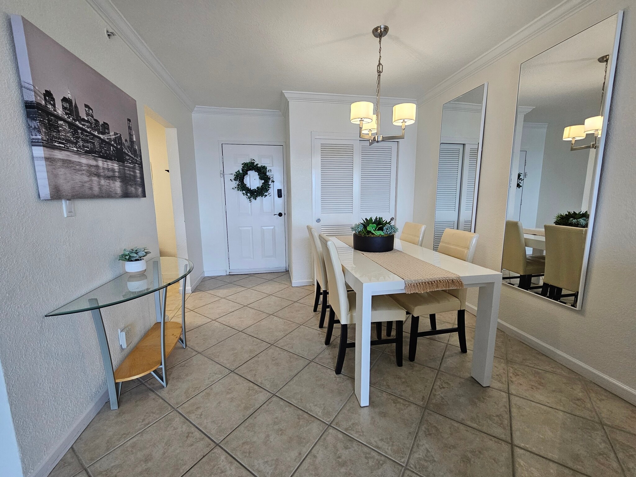 Building Photo - 2501 S Ocean Dr