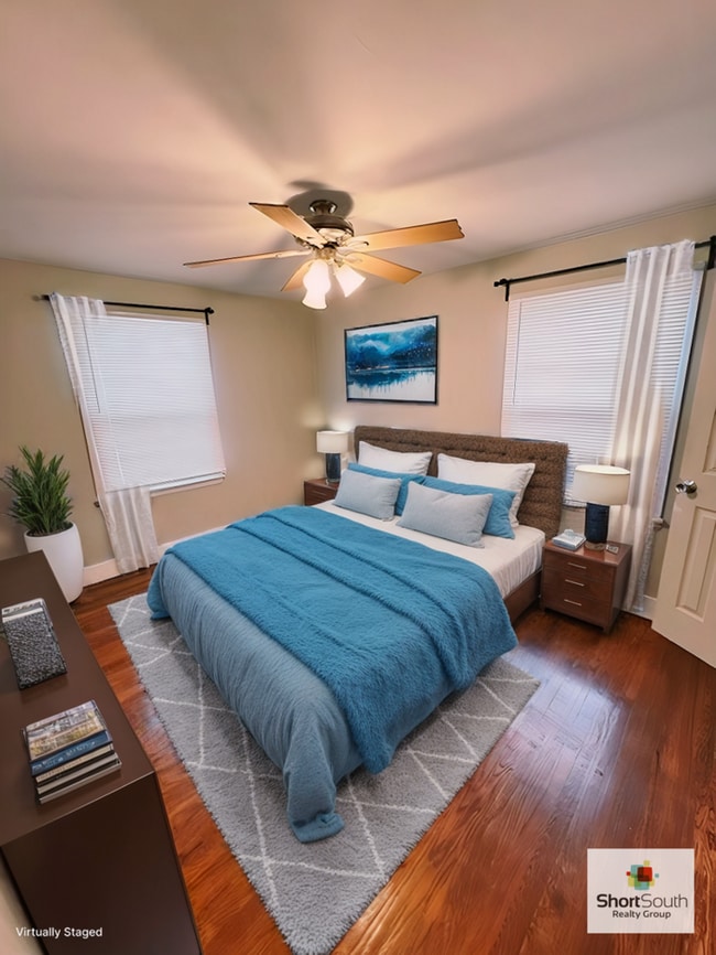 Building Photo - Updated - 3 bed 1.5 bath, with a detached garage