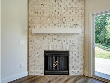 Building Photo - 205 Mayflower Rd