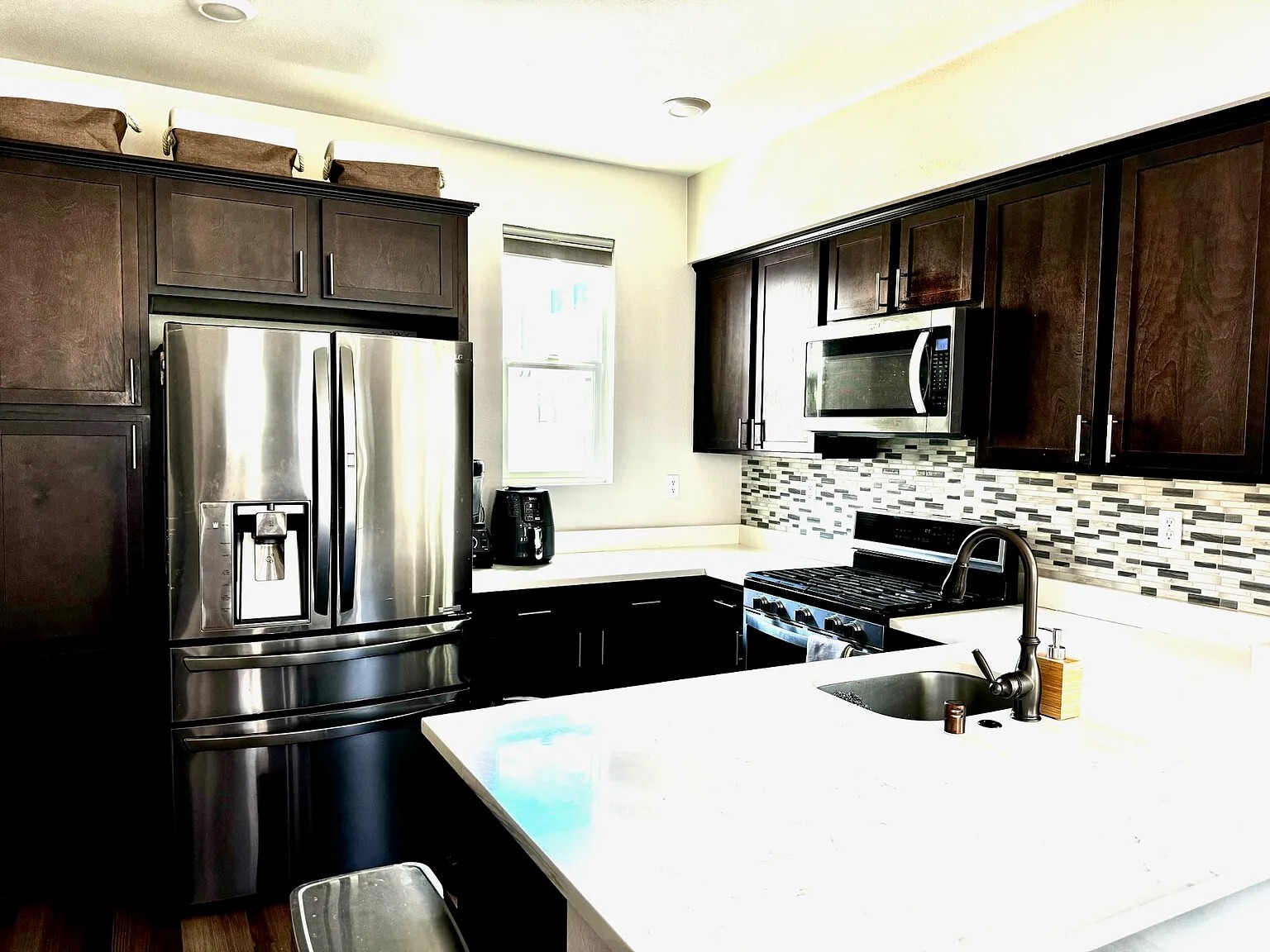 Building Photo - 1438 Cherry Cir