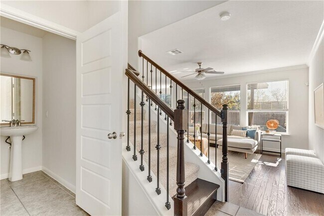 Building Photo - 1509 Sugarberry Ln