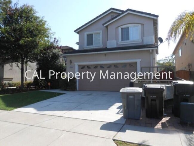 Primary Photo - 3 Bedroom with loft near Alvarez High School