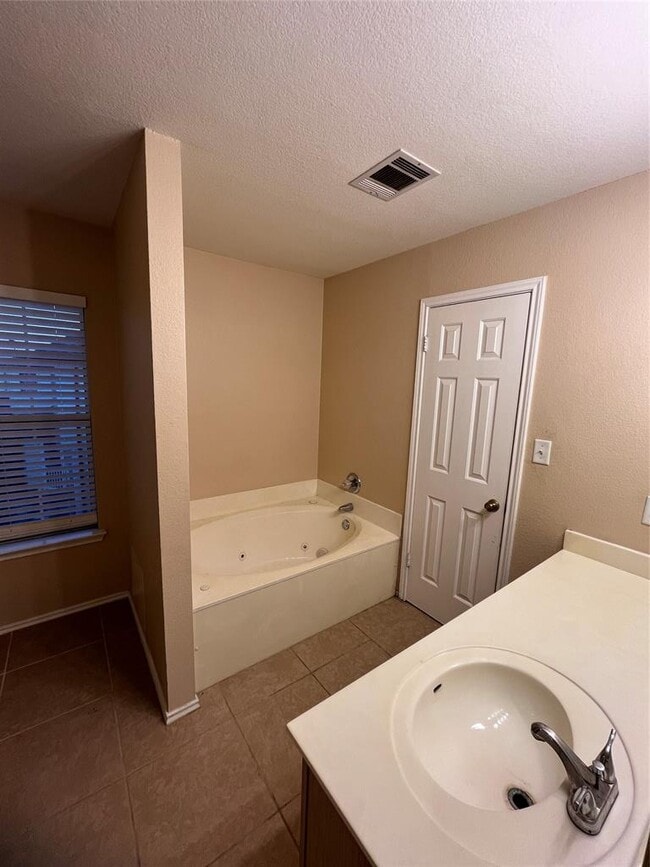 Building Photo - 4406 Cisco Valley Dr