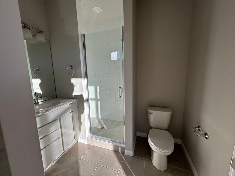 Building Photo - 2790 Soleil Hts