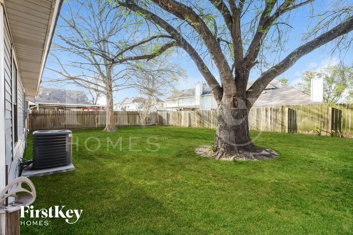 Building Photo - 16914 Kilwinning Dr