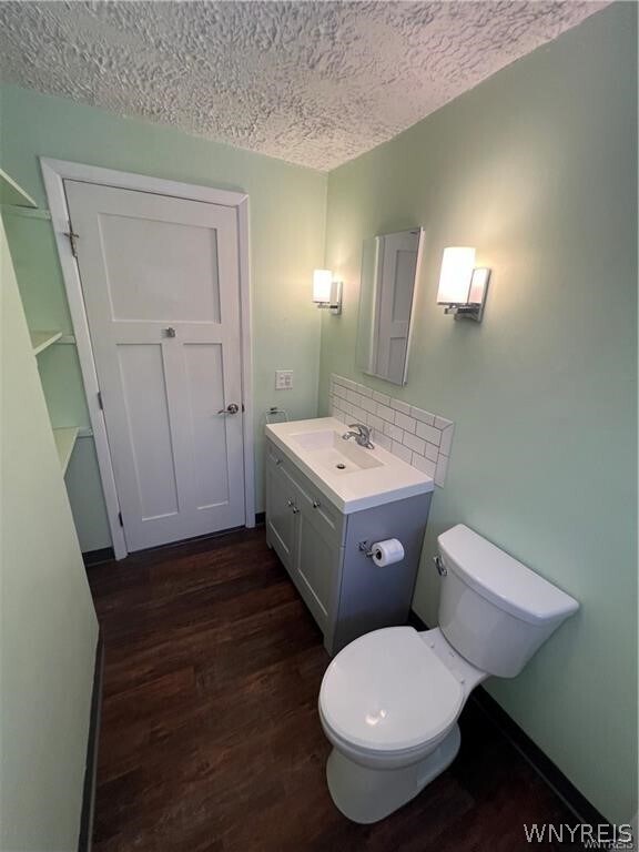 Building Photo - 146 Wallace Ave