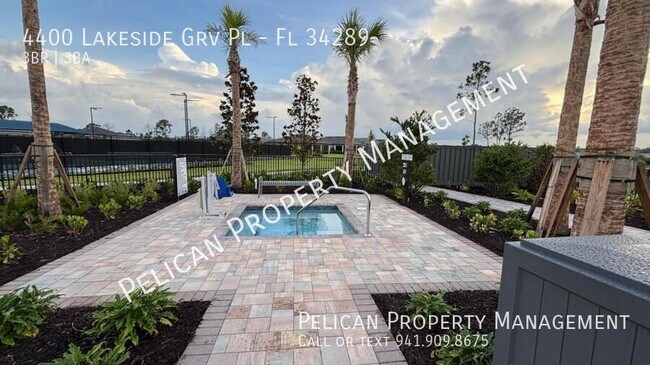 Building Photo - 4400 Lakeside Grv Pl