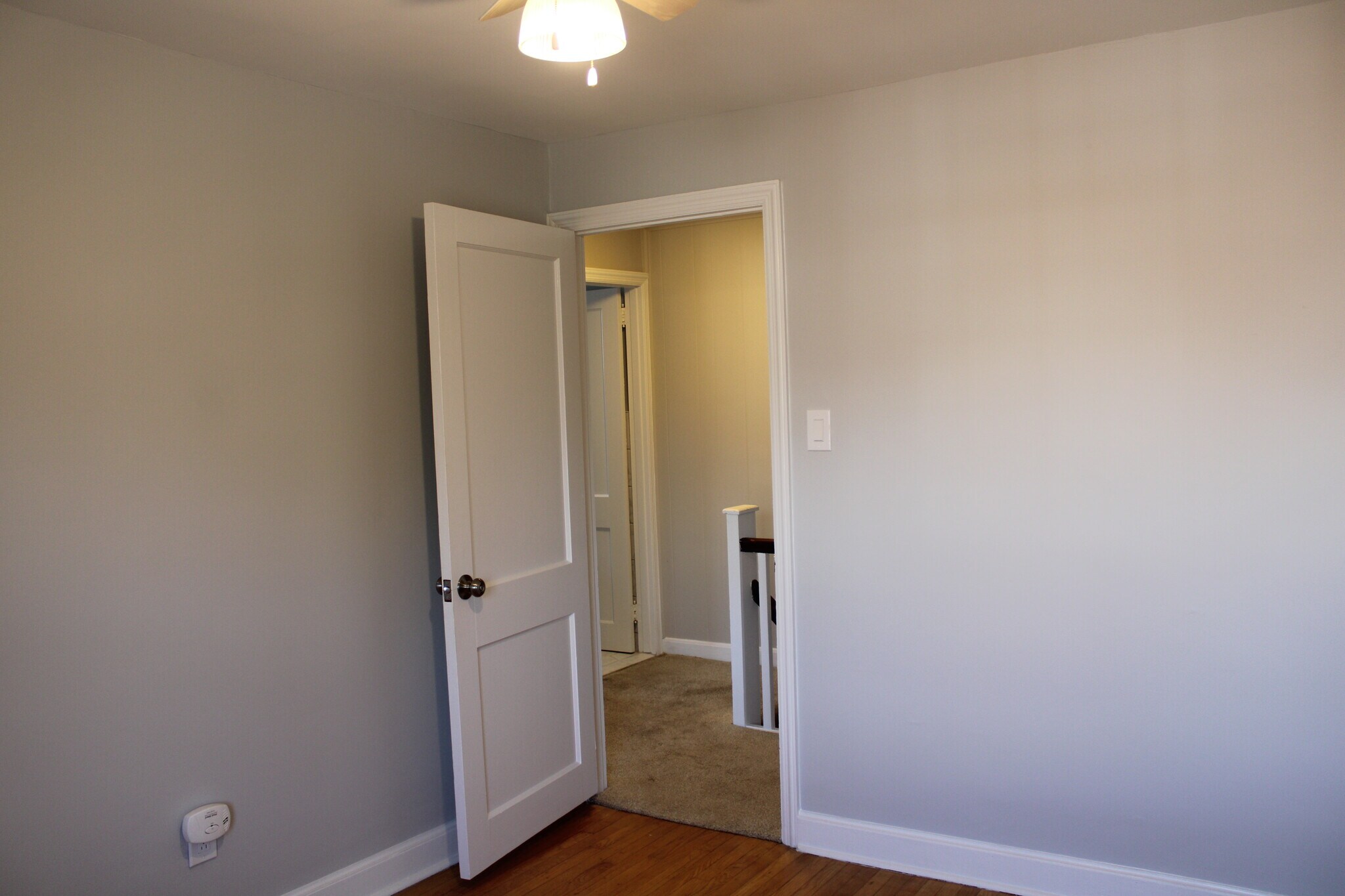 Middle bedroom - 1917 Winton Ave