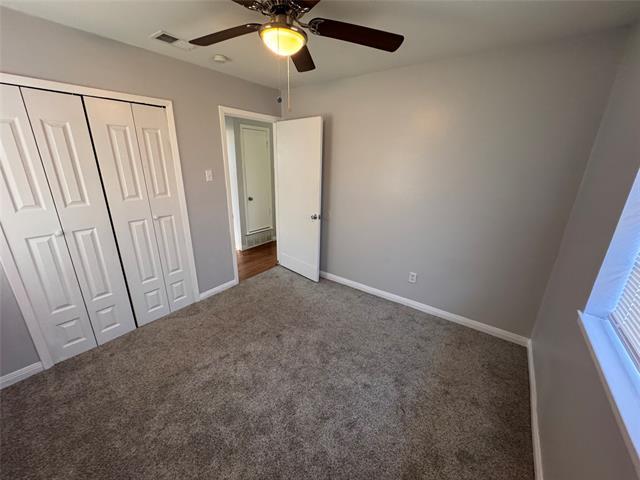 Building Photo - 1239 Hidden Valley Dr