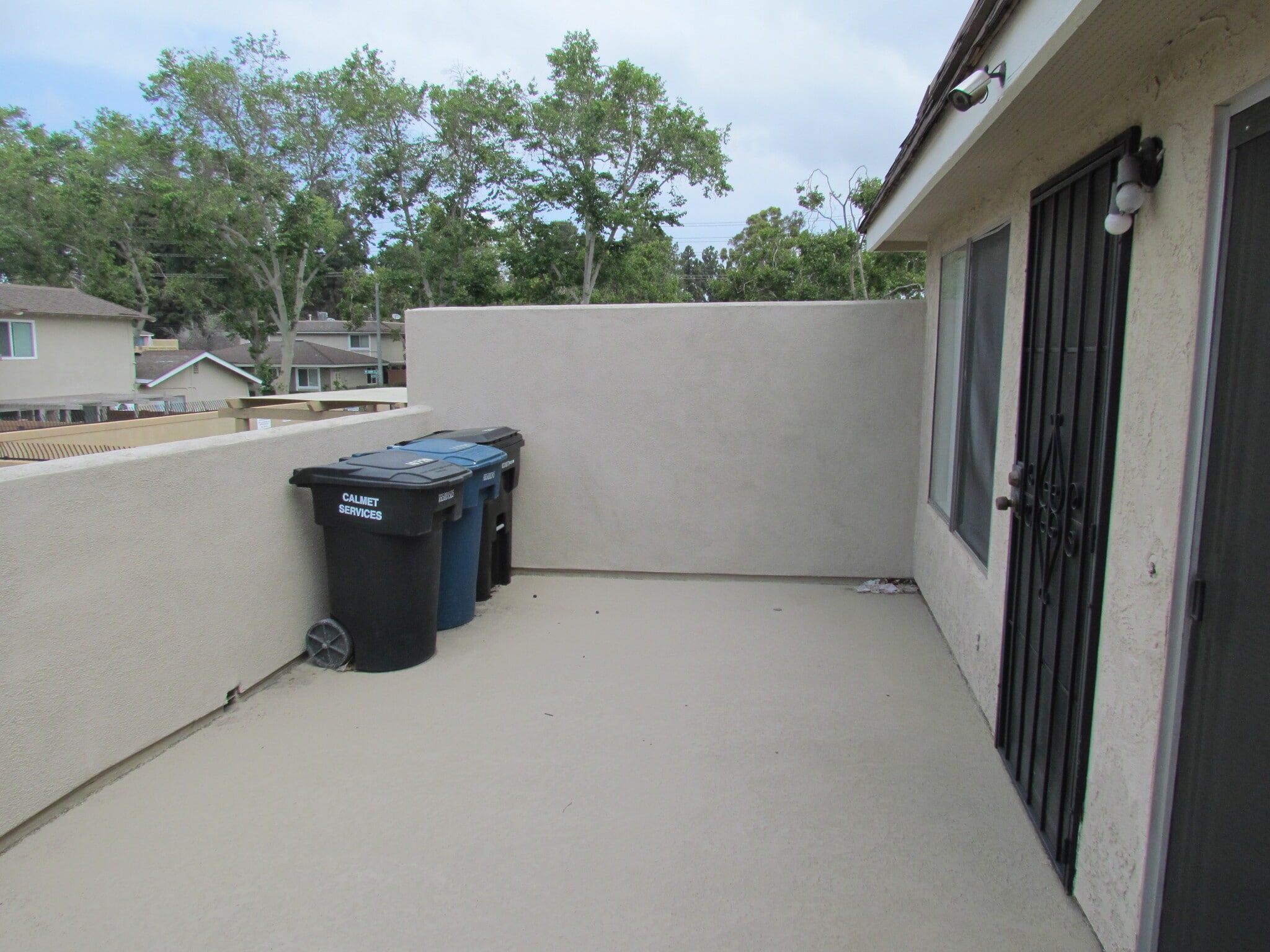 Building Photo - 16720 Cedarwood Cir