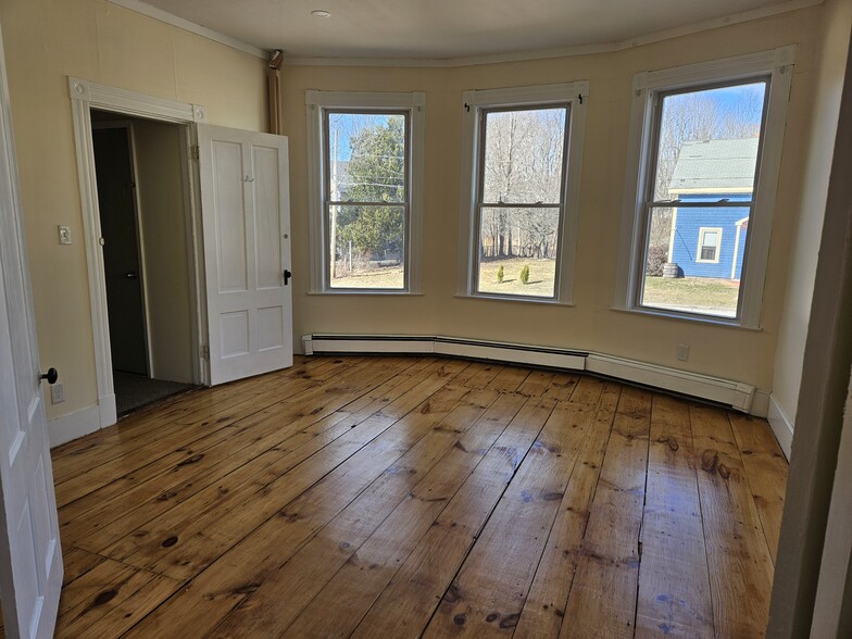 Building Photo - 24 Ninth St