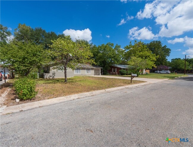Primary Photo - 125 Palmo Dr