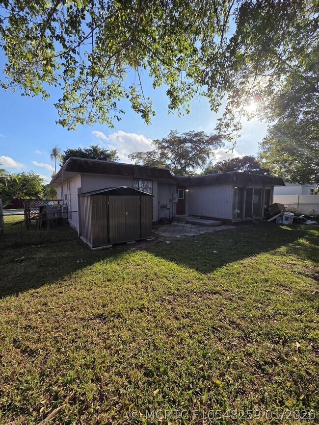 Building Photo - 7003 NW 79th St